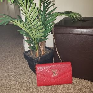 ***COPY*** Louis Vuitton Chain wallet purse